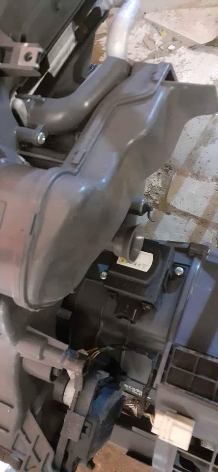 2013 Kia Rio Complete Heater Box