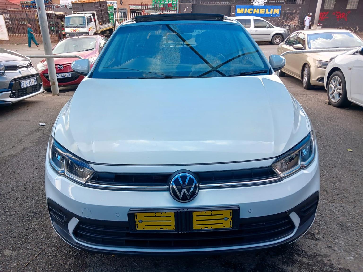 2022 VW POLO 9 1.0 TSI Transmission: Manual Mileage: 55000km Fueltype: Petrol