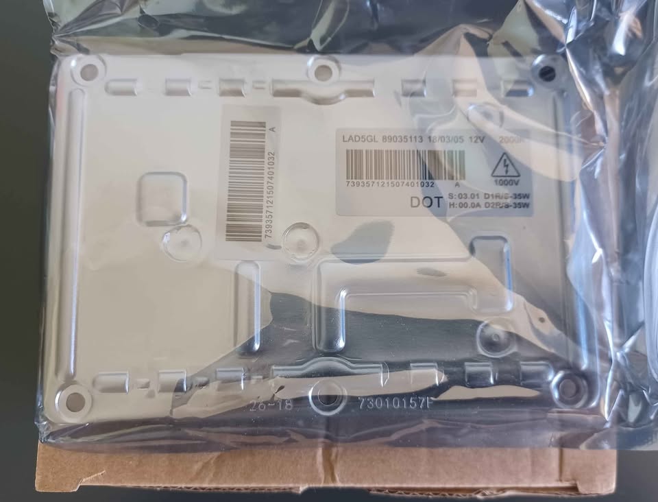 Audi B6 A4 / S4 Headlight Xenon ballast  module - Private Seller