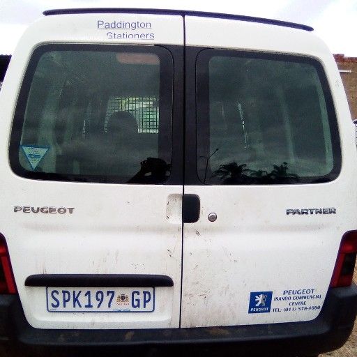 strapping for Peugeot Partner on special - Private Seller