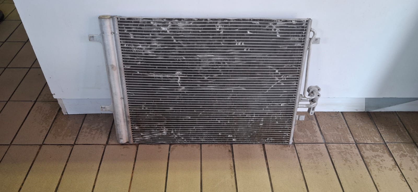 2015 VOLVO S80 AC CONDENSER AVAILABLE FOR SALE - Private Seller 2015 VOLVO S80 AC CONDENSER AVAILABLE FOR SALE - Private Seller