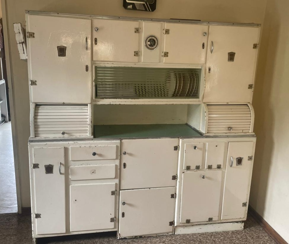 Vintage kitchen from 1950's Junk Mail