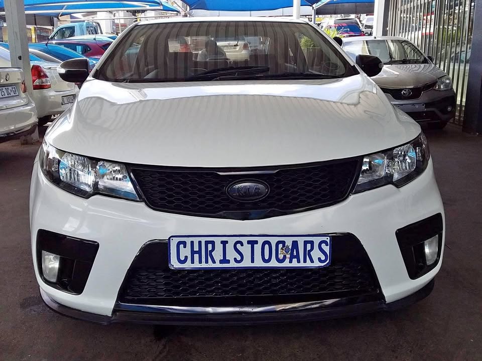 2010 model Kia Cerato koupe manual