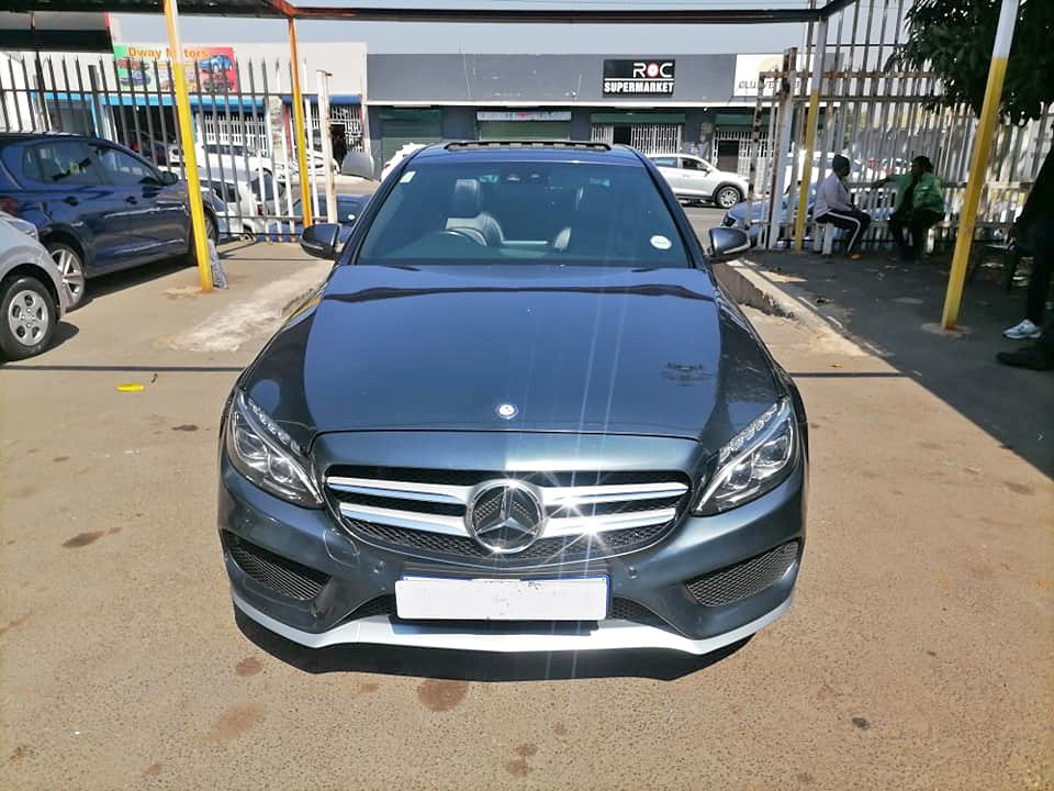 2014 Mercedes Benz C220 Sunroof leather seat and Automatic
