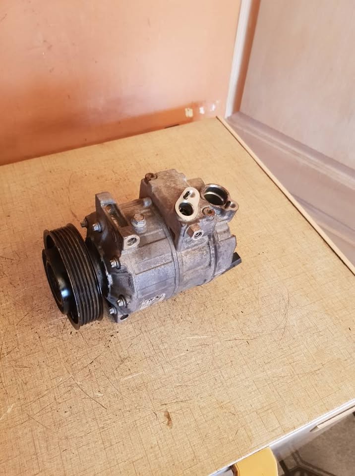 VW OR AUDI A4 CDH AIRCON PUMP FORSALE - Private Seller