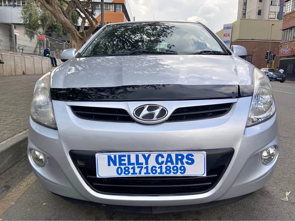 2011 Hyundai ikm Automatic 2011 Hyundai ikm Automatic