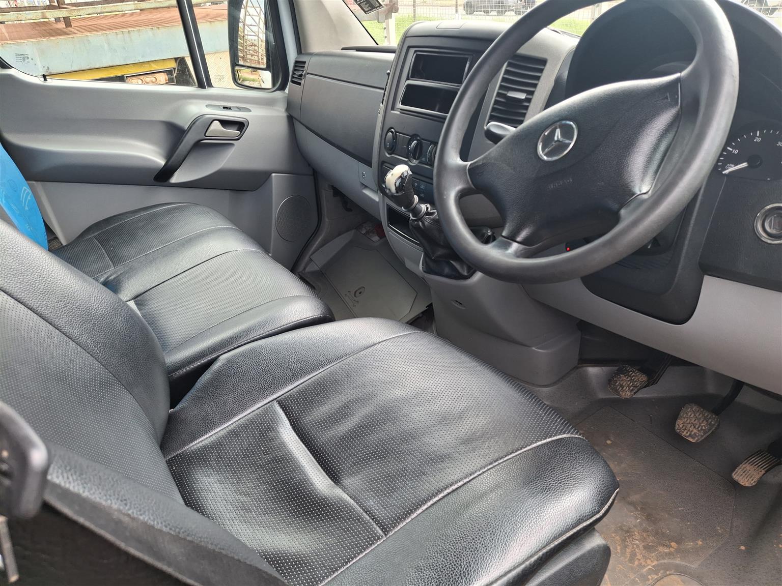 2012 Merc Benz 515 CDI,22 Seater Sprinter with 182k kms,good condition!(Vat Inc)