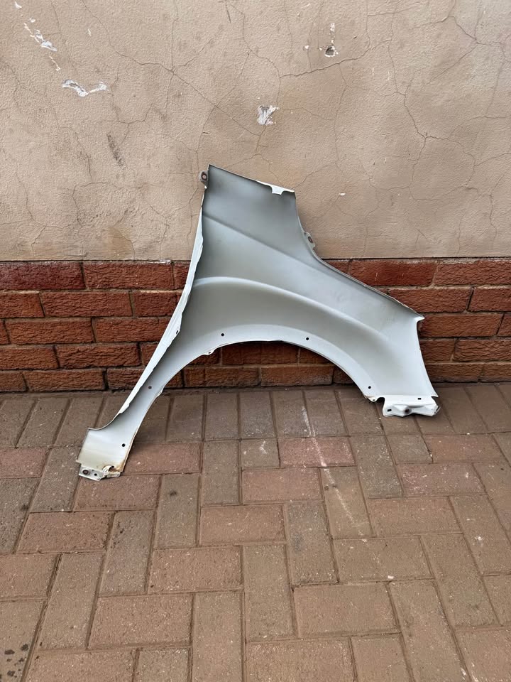 Suzuki Ignis Left Fender - Private Seller Suzuki Ignis Left Fender - Private Seller