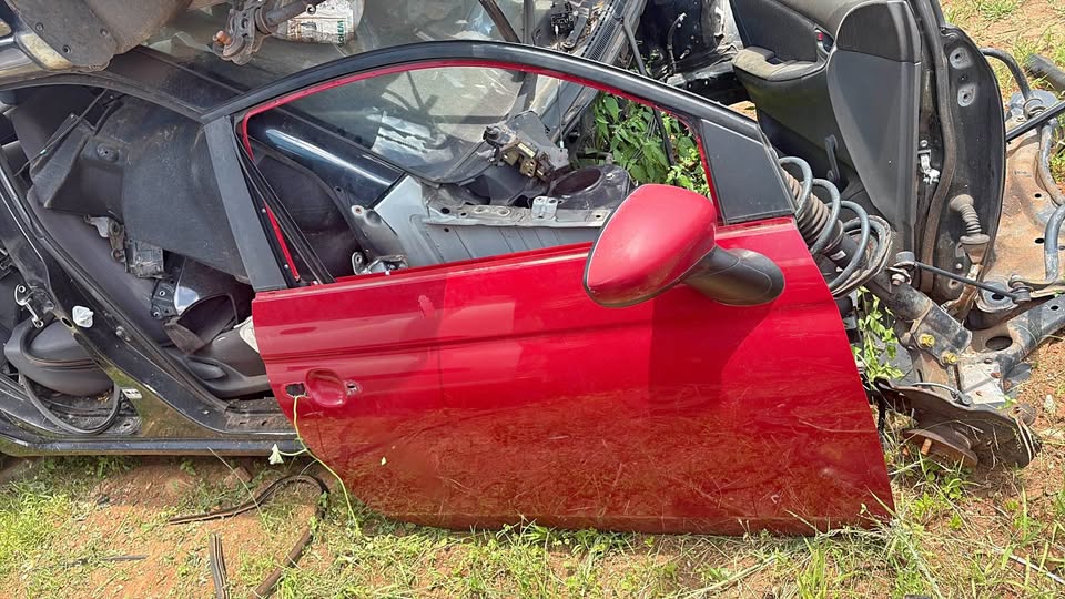 Fiat 500 right door - Private Seller Fiat 500 right door - Private Seller