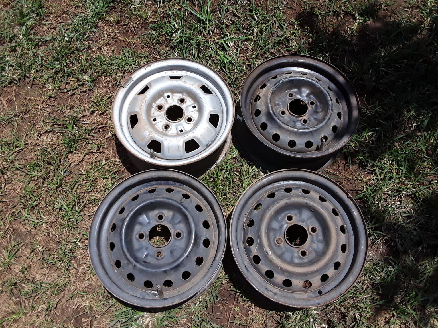 Rims 13 inch. Three of them are: 2.8 5JX13 12 99 fourth one is 3.0 ...