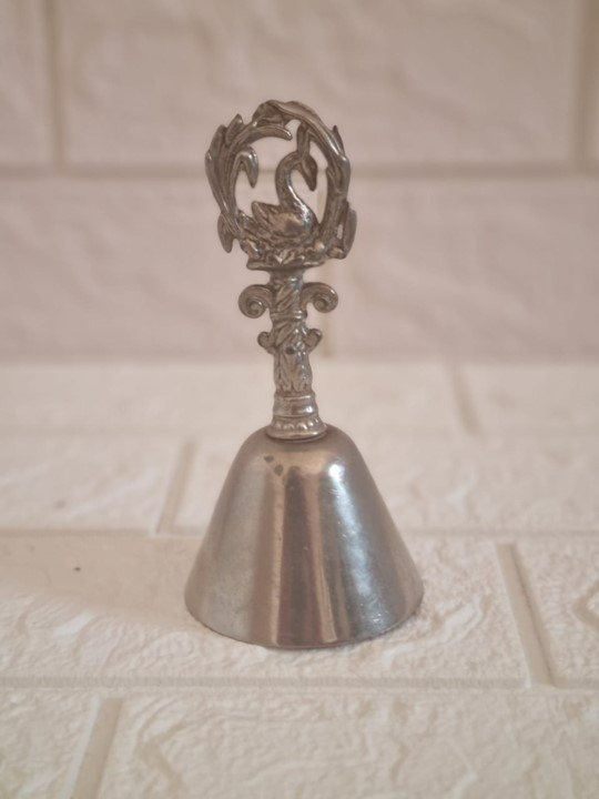 Vintage Silver Décor FOR HIRE