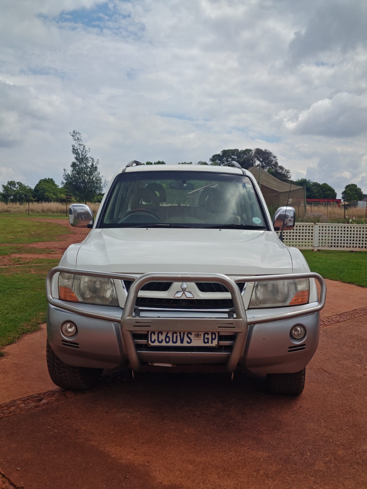 Used 2005 Mitsubishi Pajero 5-door 3.2DI-D GLS Exceed Pajero Legend Limited Edition 100 - Private Seller Used 2005 Mitsubishi Pajero 5-door 3.2DI-D GLS Exceed Pajero Legend Limited Edition 100 - Private Seller