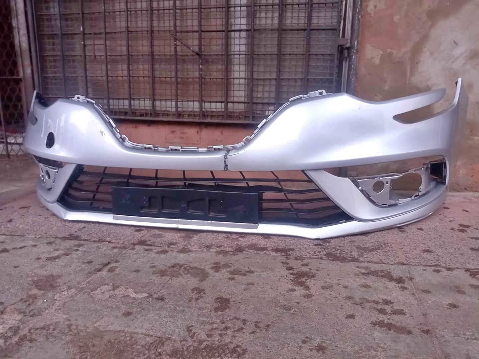 Renault megane 4 bumper - Private Seller Renault megane 4 bumper - Private Seller