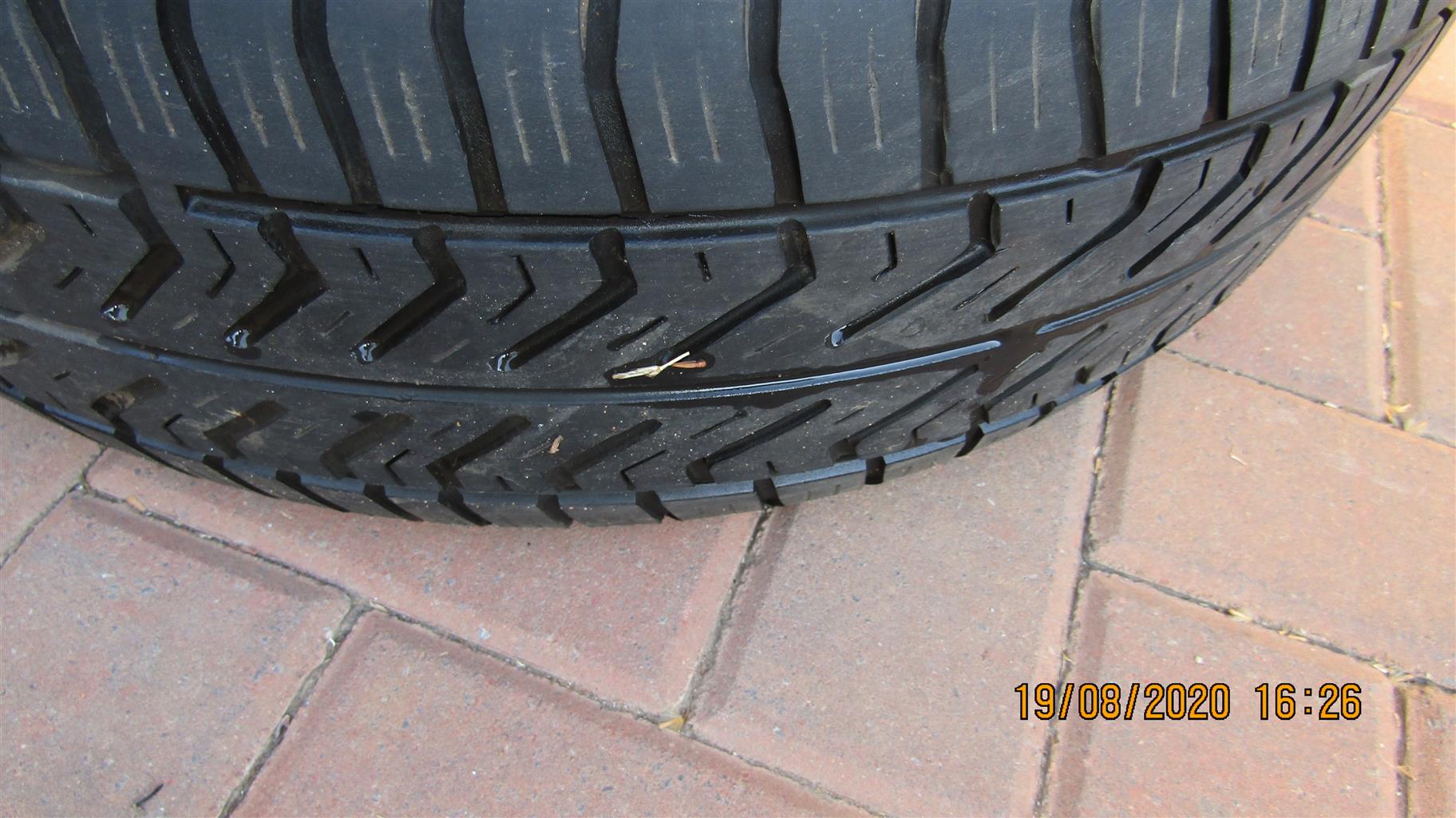 1 Yokohama 215/55 R17 tyre for sale suitable for Toyota RAV4