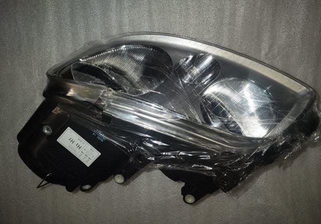 VW Caddy 2005 – 2010 NEW headlights for sale - Private Seller VW Caddy 2005 – 2010 NEW headlights for sale - Private Seller