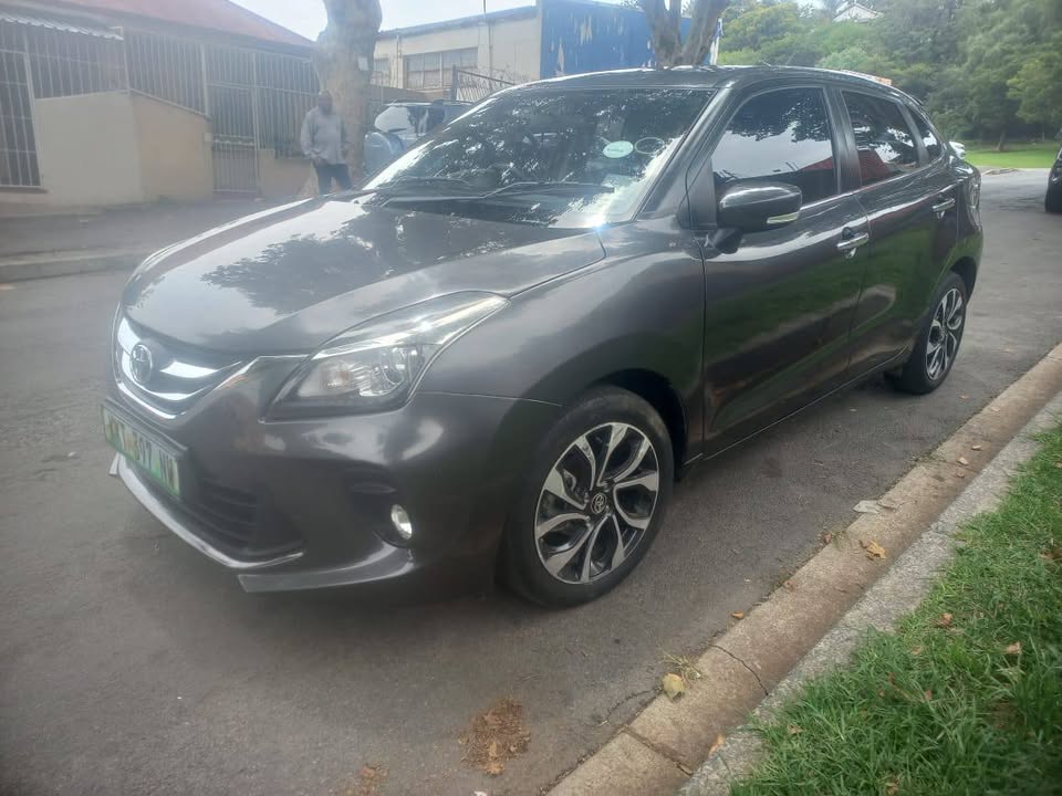 2020 Toyota Starlet 1.4 SR Petrol, Manual, Grey color, mileage 68000kms