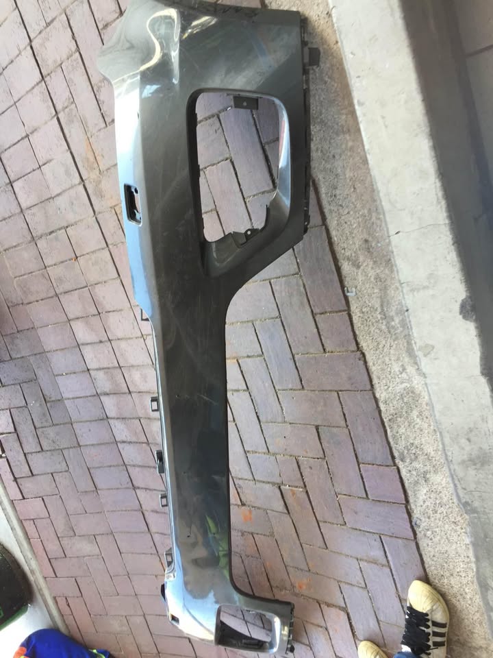 Rang Rover sport bumper for sell in good condition - Private Seller