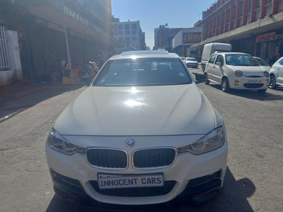 2017 BMW M-SPORT 320i PETROL, AUTOMATIC, WHITE COLOR, MILEAGE