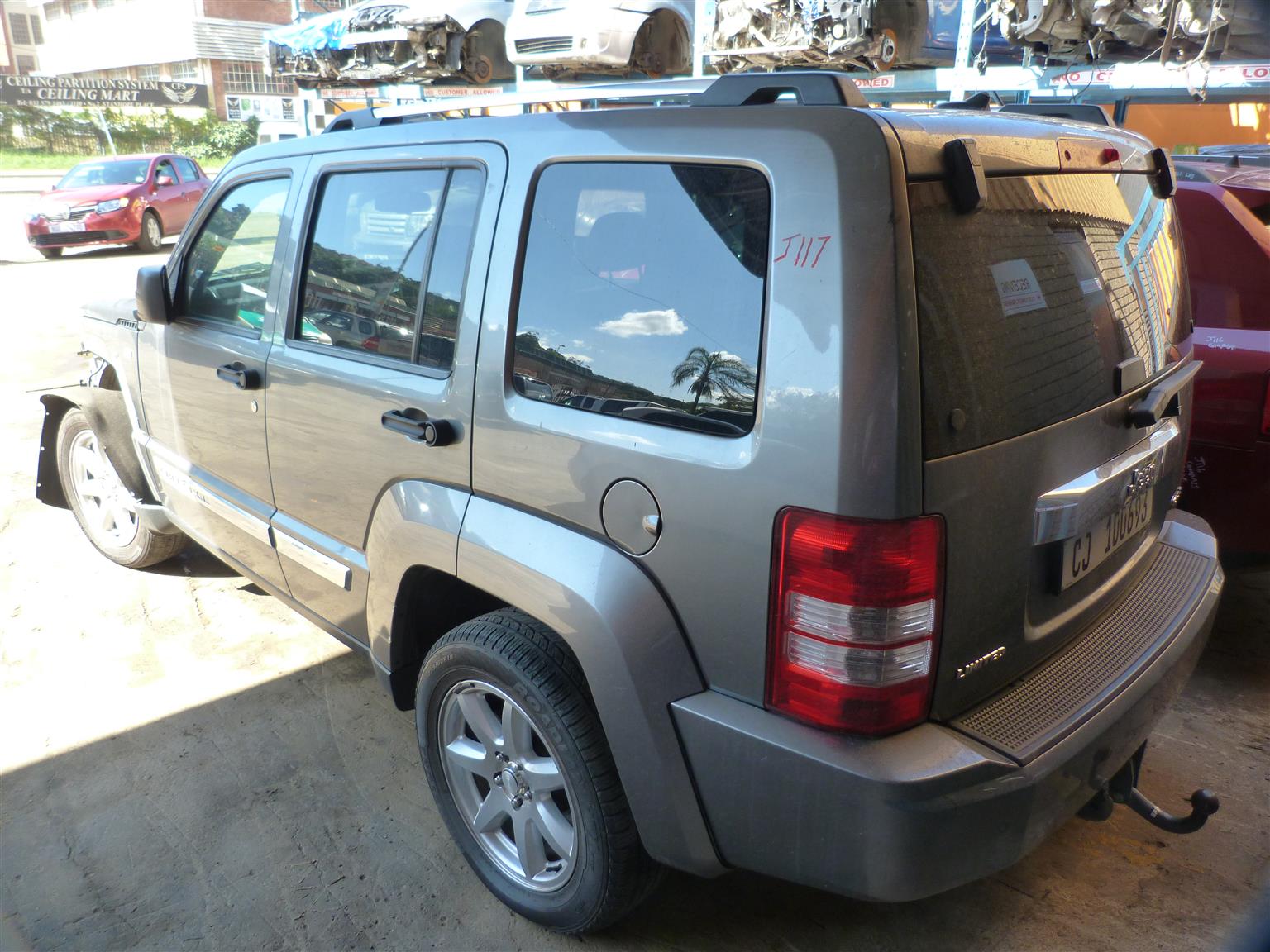 2012 Jeep Cherokee 2.8 CRD Limited AT - Private Seller 2012 Jeep Cherokee 2.8 CRD Limited AT - Private Seller