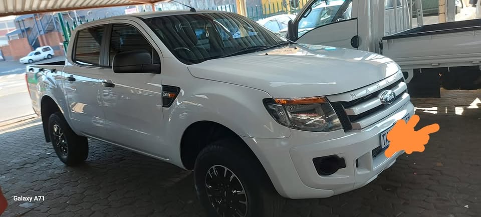 Ford Ranger 2.2 6speed Double Cab 4x2 Manual Diesel  2016 White Service History