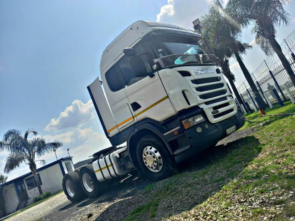Save Big when you buy this - 2010 - SCANIA R500 v8 Double Axle Truck ...