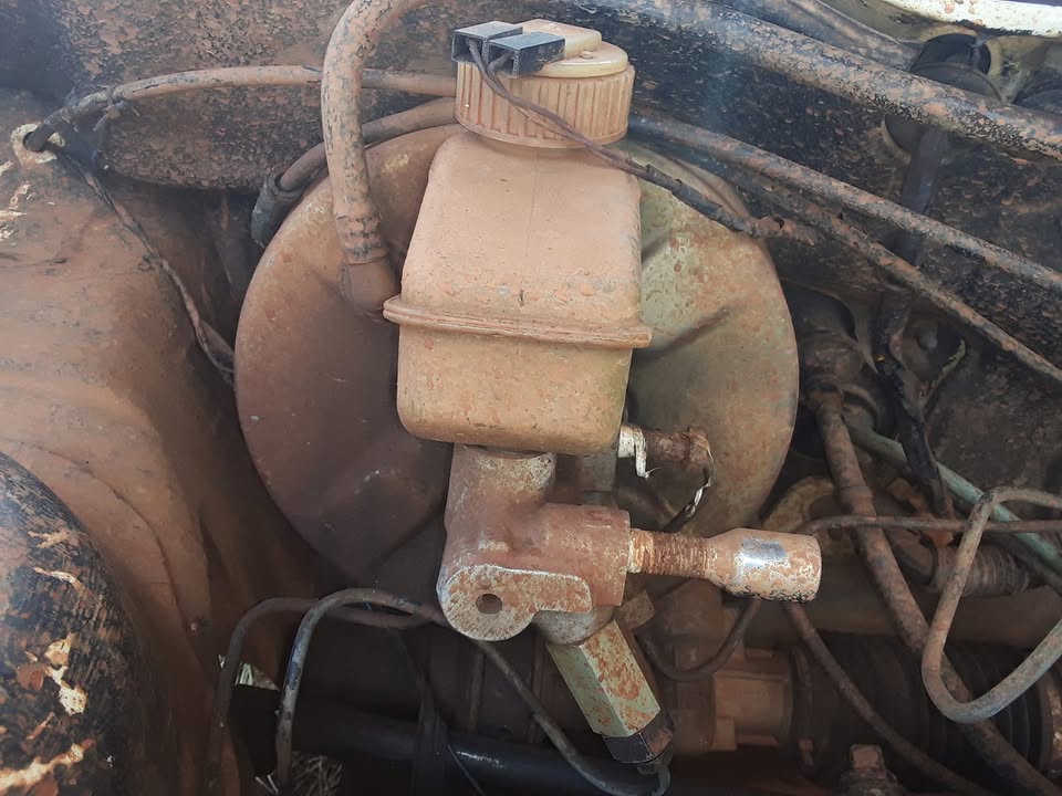 Opel monza brake booster and brake master cylinder - Private Seller Opel monza brake booster and brake master cylinder - Private Seller