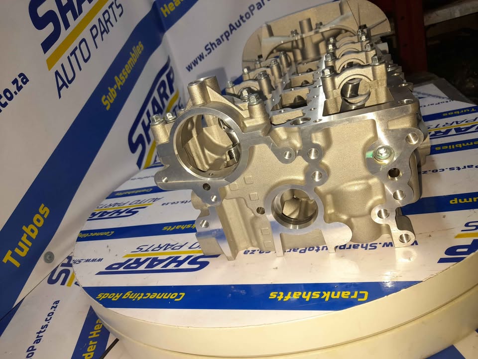 Ford kruger 1.6 bare cylinder head - Private Seller