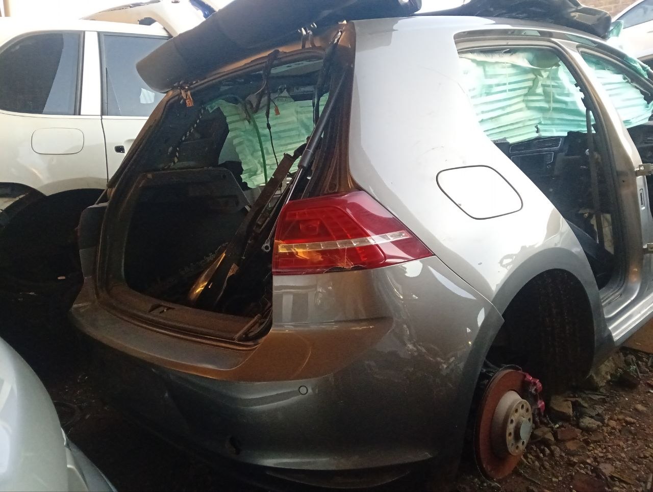 VW GOLF7 dsg CHARCOAL for parts - Private Seller VW GOLF7 dsg CHARCOAL for parts - Private Seller