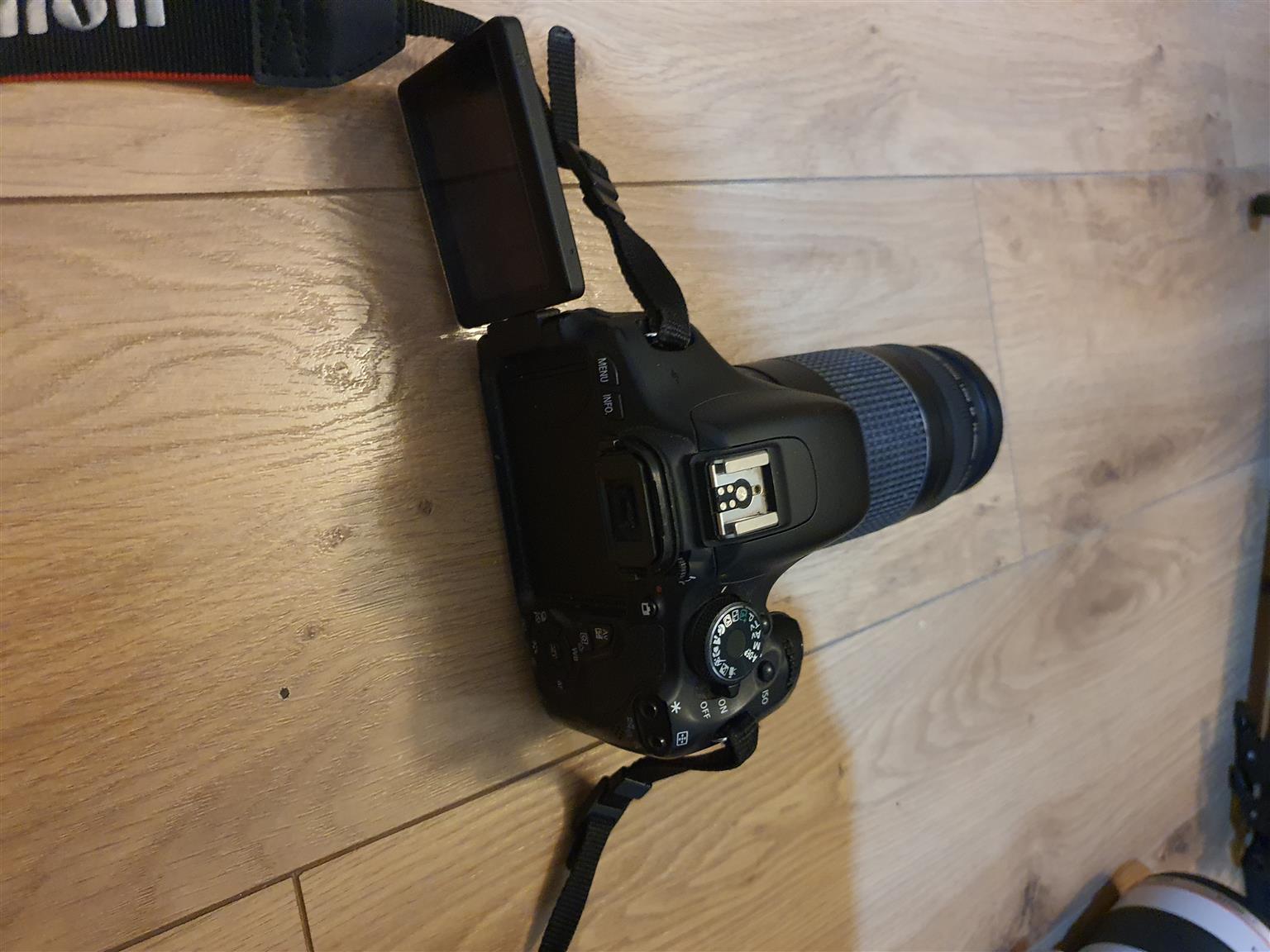 Bargain Canon EOS 600D Camera with Zoom lens Photo&Video function Build in Flash