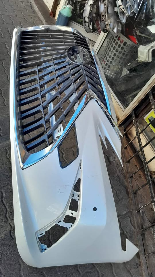 Lexus es300h bumper - Private Seller Lexus es300h bumper - Private Seller