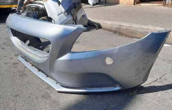 Volvo V40 Front Bumper. Call or DM . - Private Seller Volvo V40 Front Bumper. Call or DM . - Private Seller