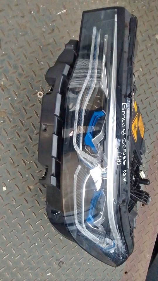 BMW 8series M8 headlight - Private Seller BMW 8series M8 headlight - Private Seller