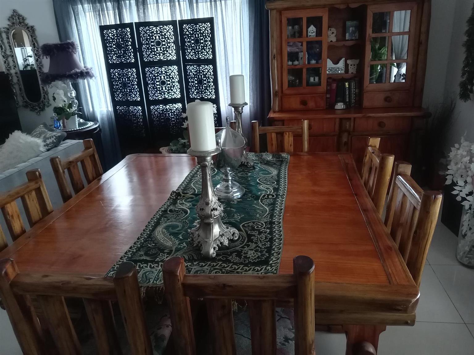 8-Seater Oak Dining Room Suite plus Double Decker Server for sale 8-Seater Oak Dining Room Suite plus Double Decker Server for sale