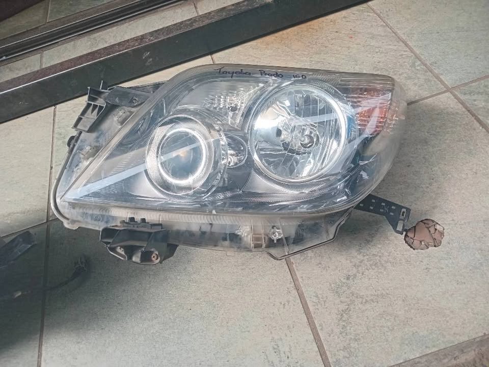 Toyota Prado J150 series headlight for sale - Private Seller Toyota Prado J150 series headlight for sale - Private Seller