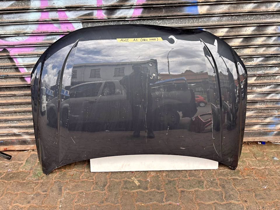 Audi A1 New Sharp Bonnet - Private Seller Audi A1 New Sharp Bonnet - Private Seller
