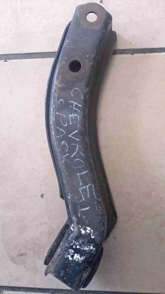 Chevrolet spark control arm Chevrolet spark control arm