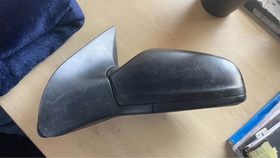 Opel Astra H side mirror 2004/10 - Private Seller Opel Astra H side mirror 2004/10 - Private Seller