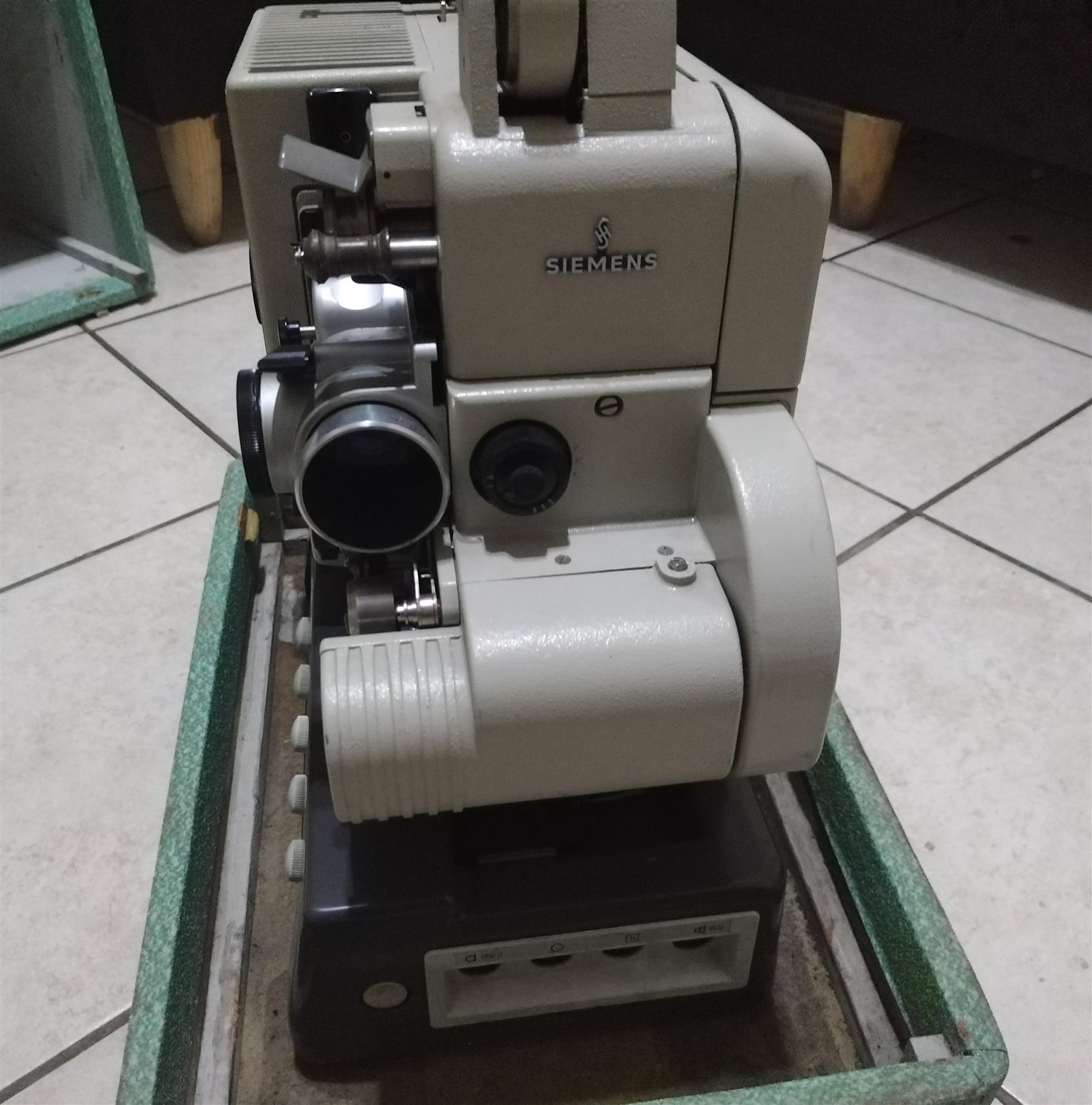 Vintage Siemens 16mm projector