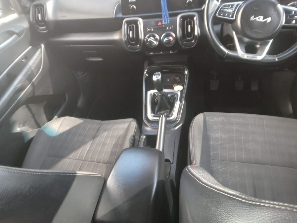 Used 2021 Kia Sonet 1.5 LX manual - Private Seller