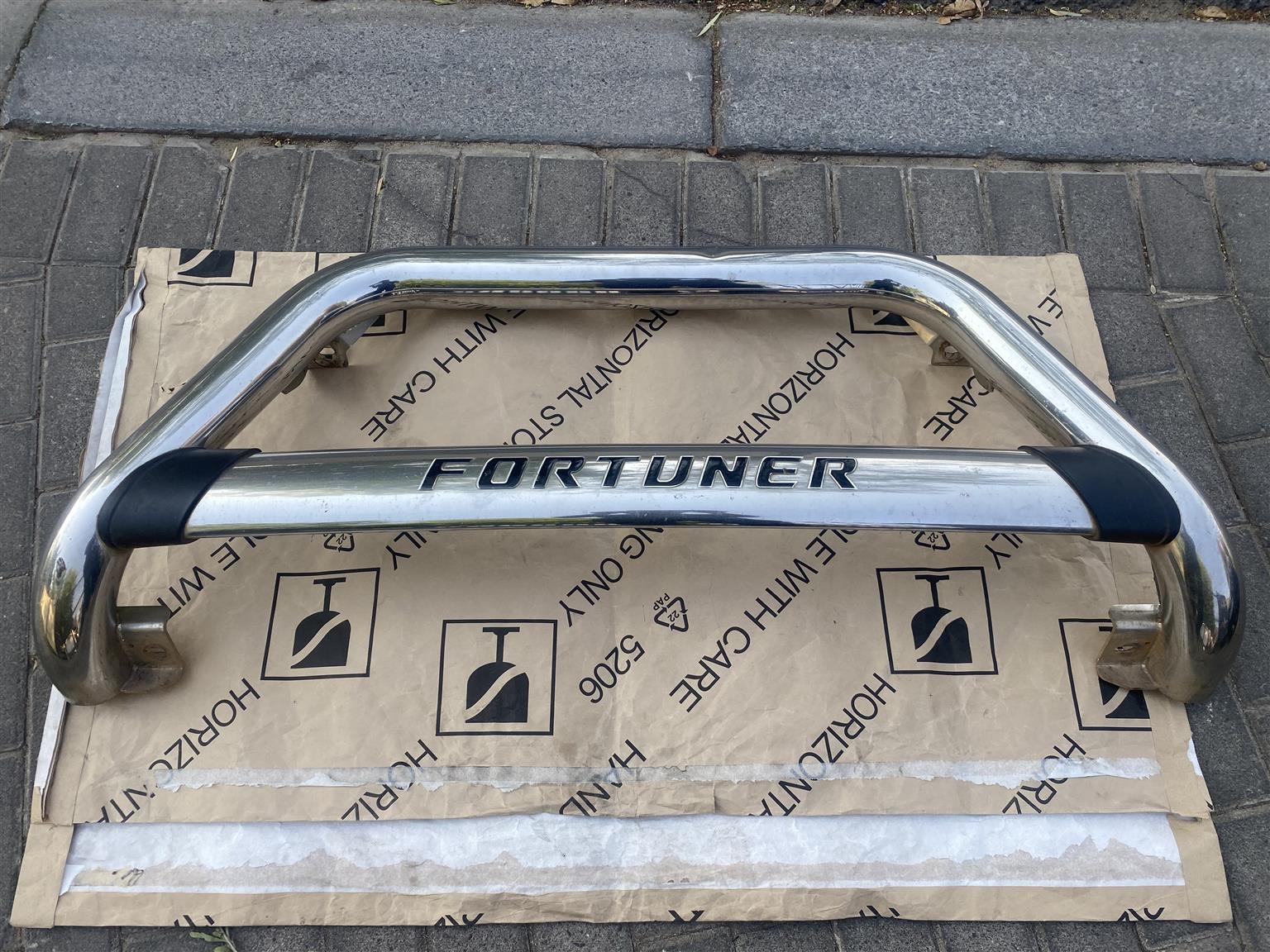 2020 TOYOTA FORTUNER GD-6 NUDGE BAR FOR SALE. IN EXCELLENT CONDITION - Private Seller