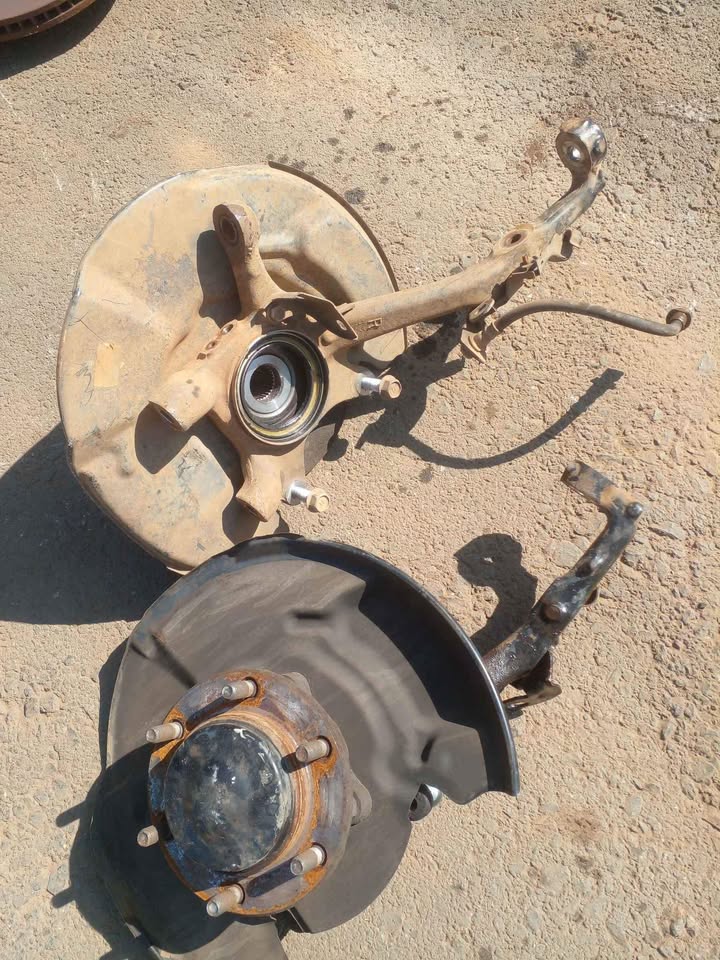 Toyota prado 120 V6 4X4 hub n stab - Private Seller