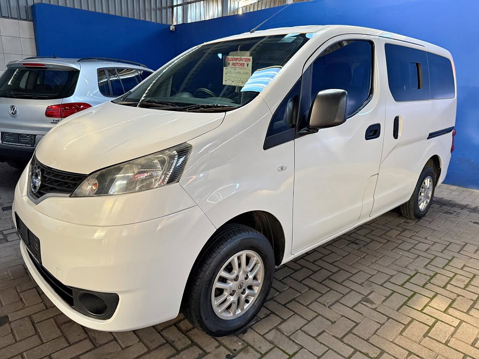 2018 Nissan NV200 1.6i Visia 7 Seater-Only 109500km-+ R209900!!