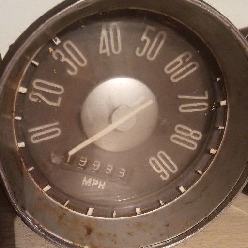 Fastback, speedo
