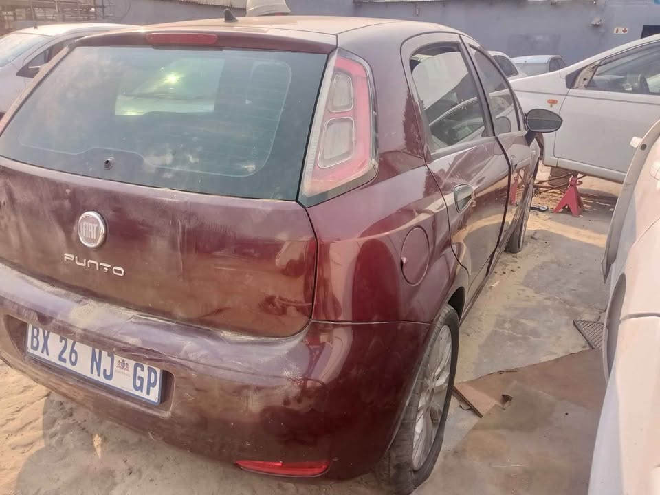 Fiat Punto for Parts - Private Seller Fiat Punto for Parts - Private Seller