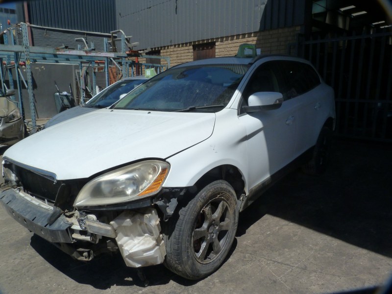Volvo XC60 2.4 AT D5244T - 2010 SPARESBOYZ STRIPPING FOR SPARES - Private Seller Volvo XC60 2.4 AT D5244T - 2010 SPARESBOYZ STRIPPING FOR SPARES - Private Seller