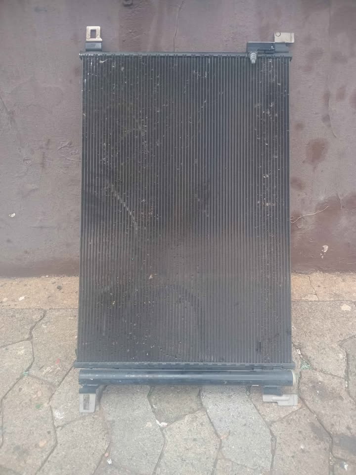 AC Condenser For AUDI A6 Q7 Q8 4M C8 4M0816421B - Private Seller