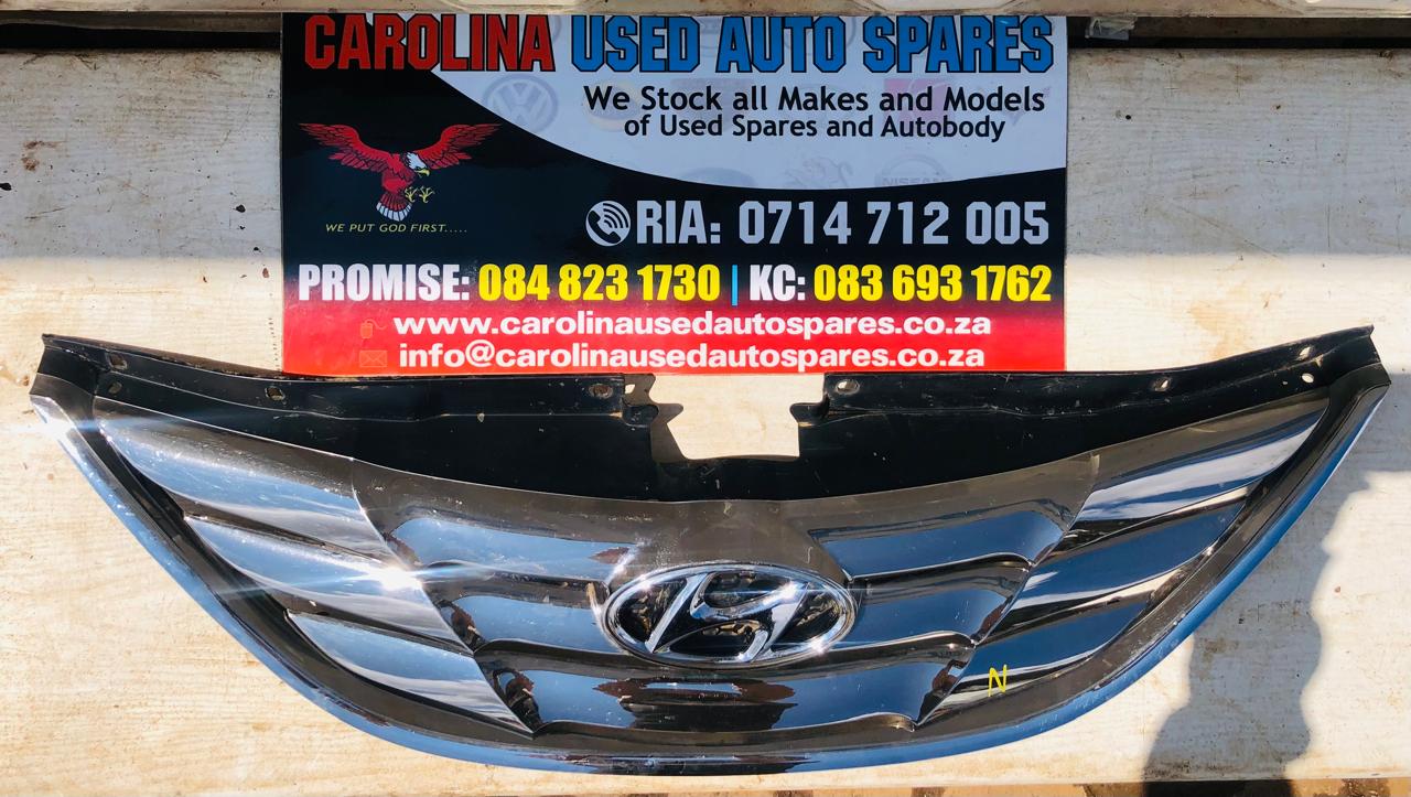 Hyundai Sonata chrome radiator grill - Private Seller Hyundai Sonata chrome radiator grill - Private Seller