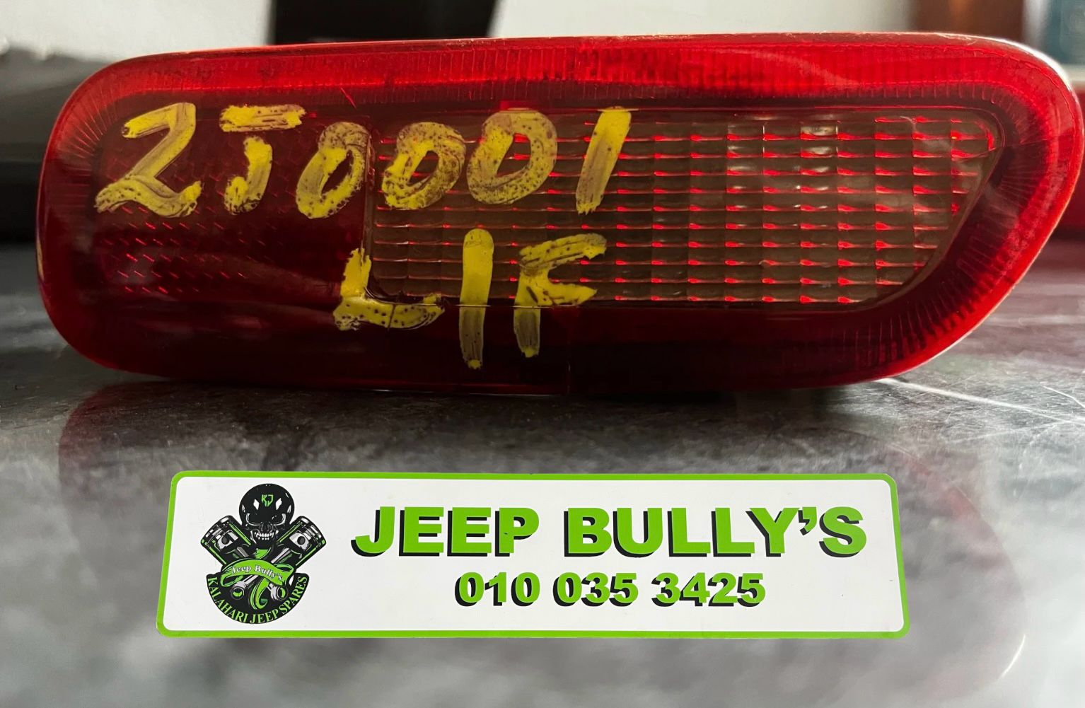 Jeep Grand Cherokee Zj Rear Foglights - Private Seller Jeep Grand Cherokee Zj Rear Foglights - Private Seller