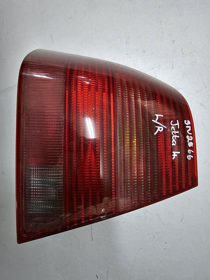 Volkswagen Jetta 4 Taillight Good Condition - Private Seller Volkswagen Jetta 4 Taillight Good Condition - Private Seller