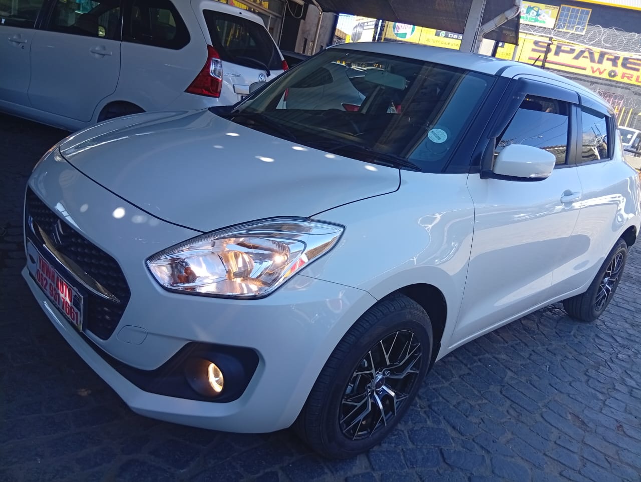 2024 Suzuki Swift 1.2 Hatch ALMOST NEW Manual 5,000km Cloth Seats Good Order Con